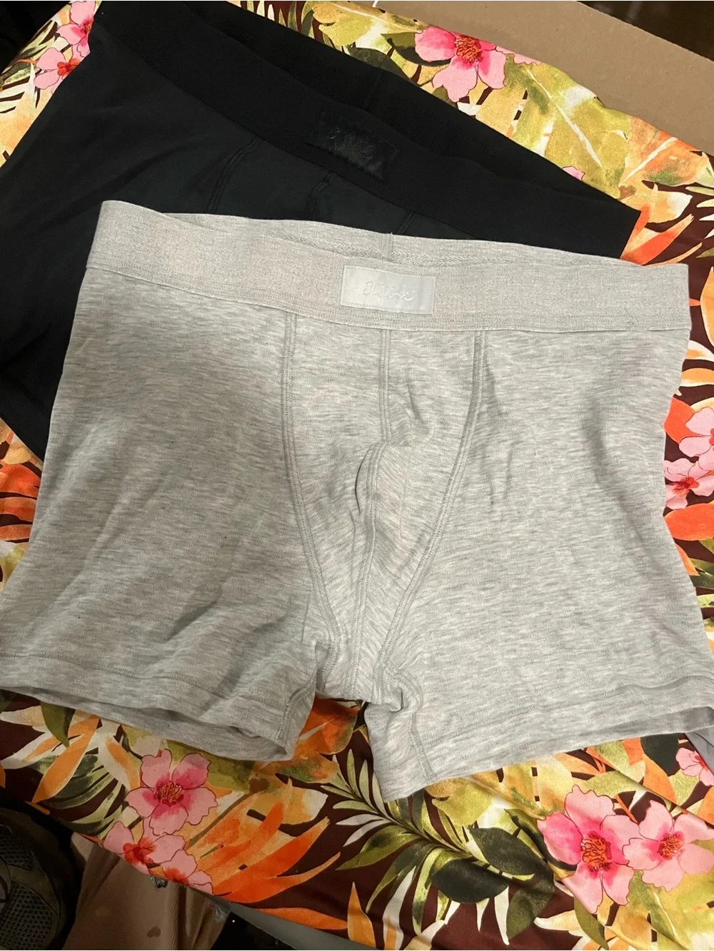 NWOT SKIMS Mens Boxer Briefs Bundle in Black and Light Gray read description
